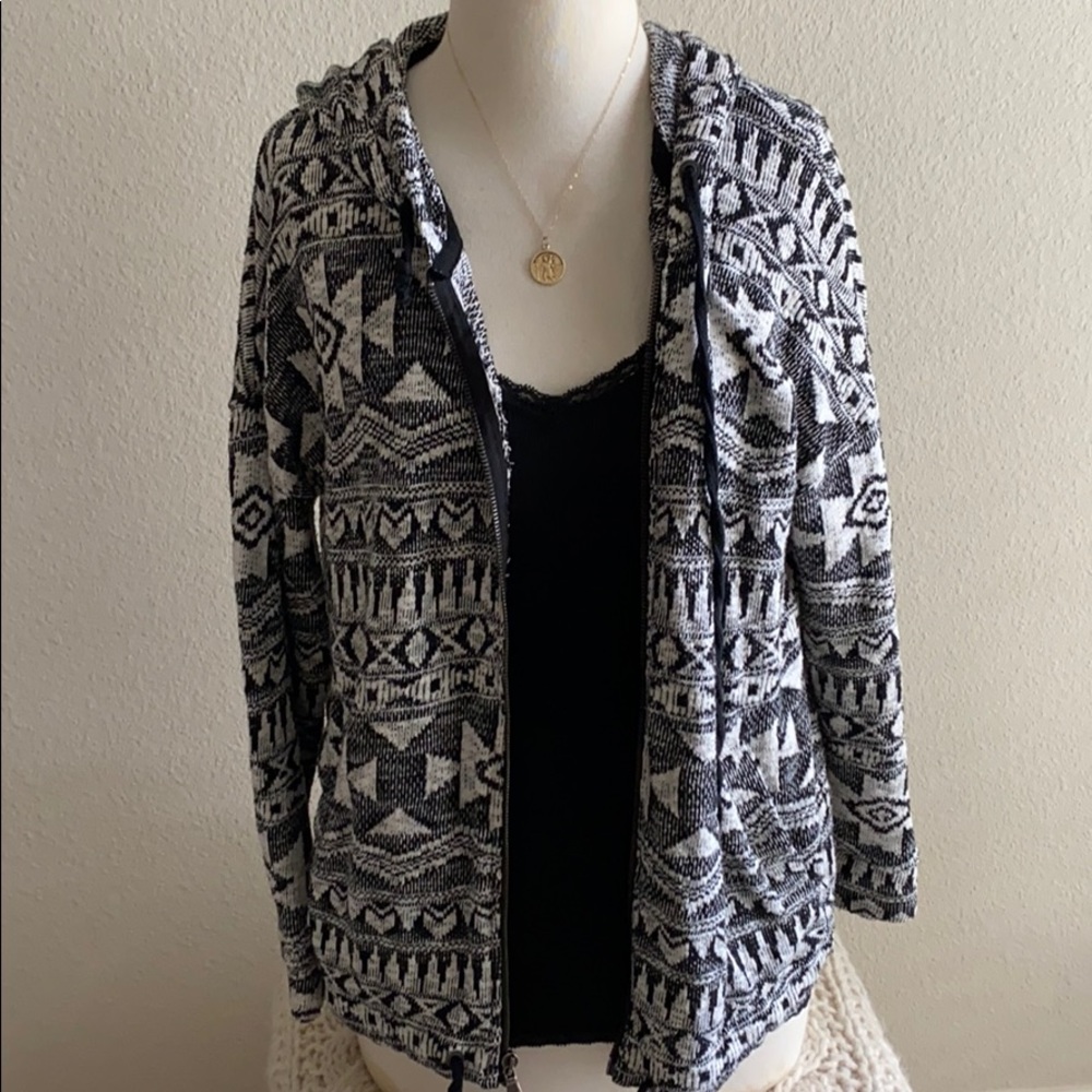 AE Boho Hoodie - Black & White